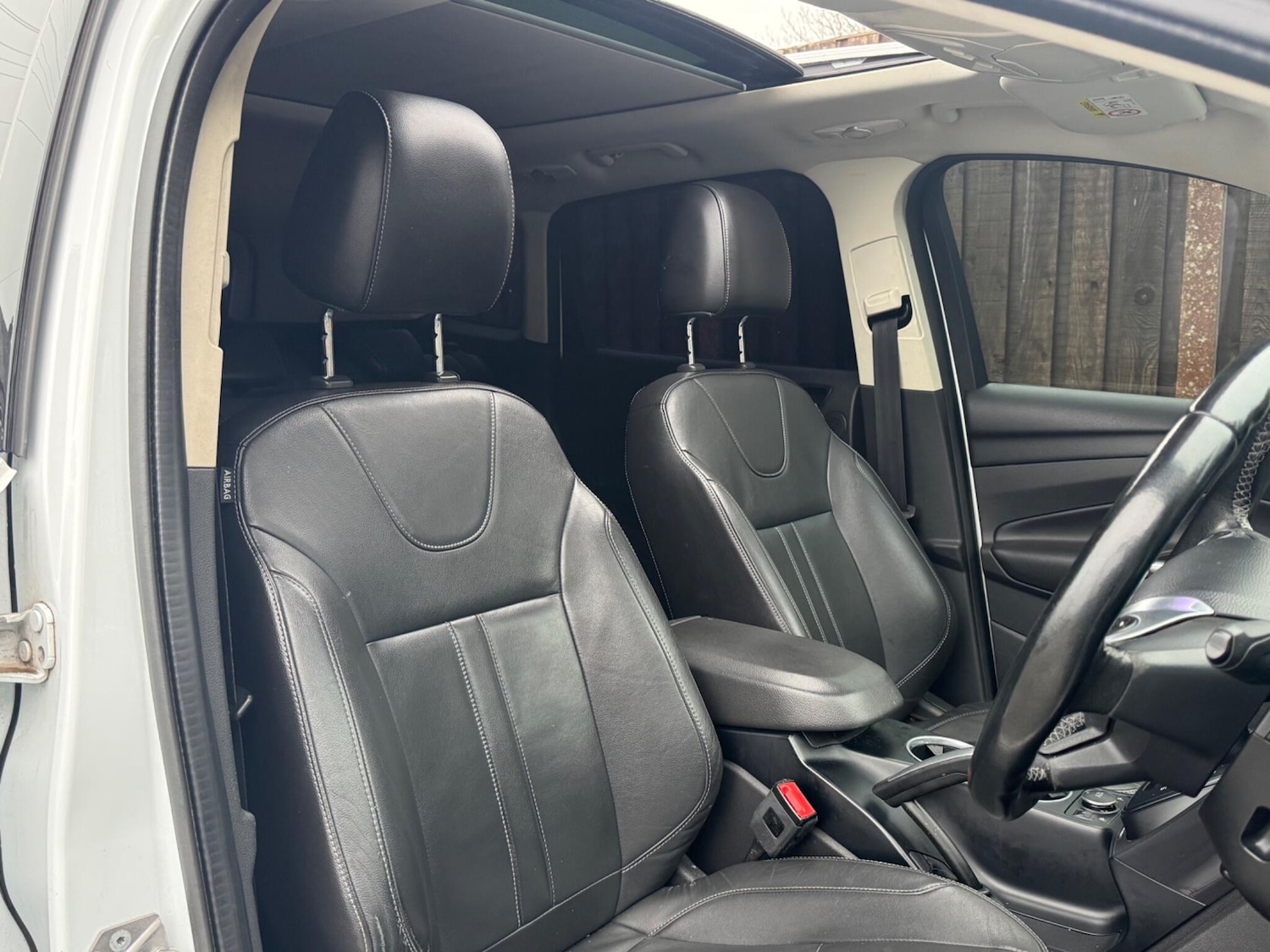 Used Ford Kuga 2014 for sale - 77982429: Photo 14