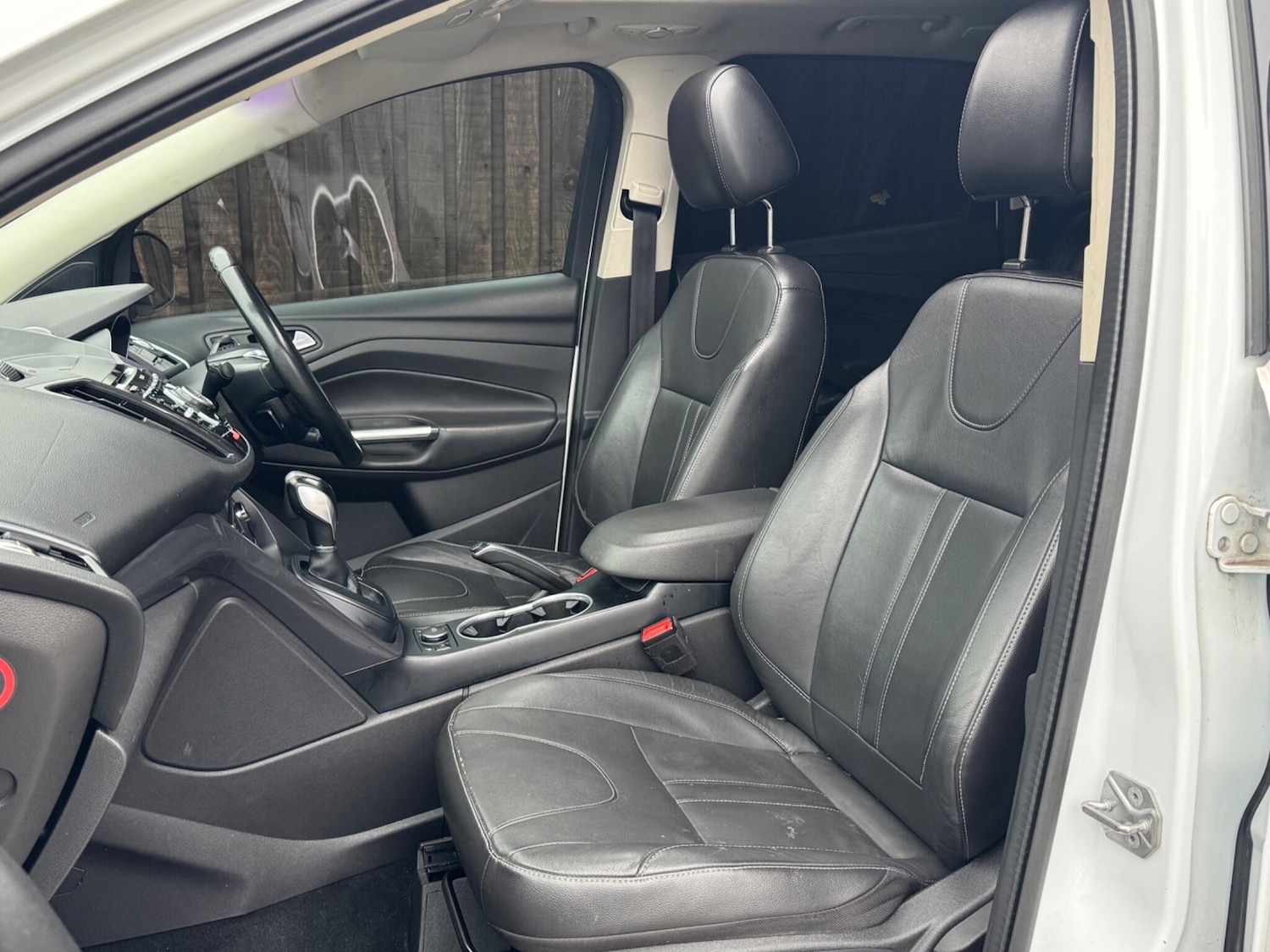 Used Ford Kuga 2014 for sale - 77982429: Photo 27