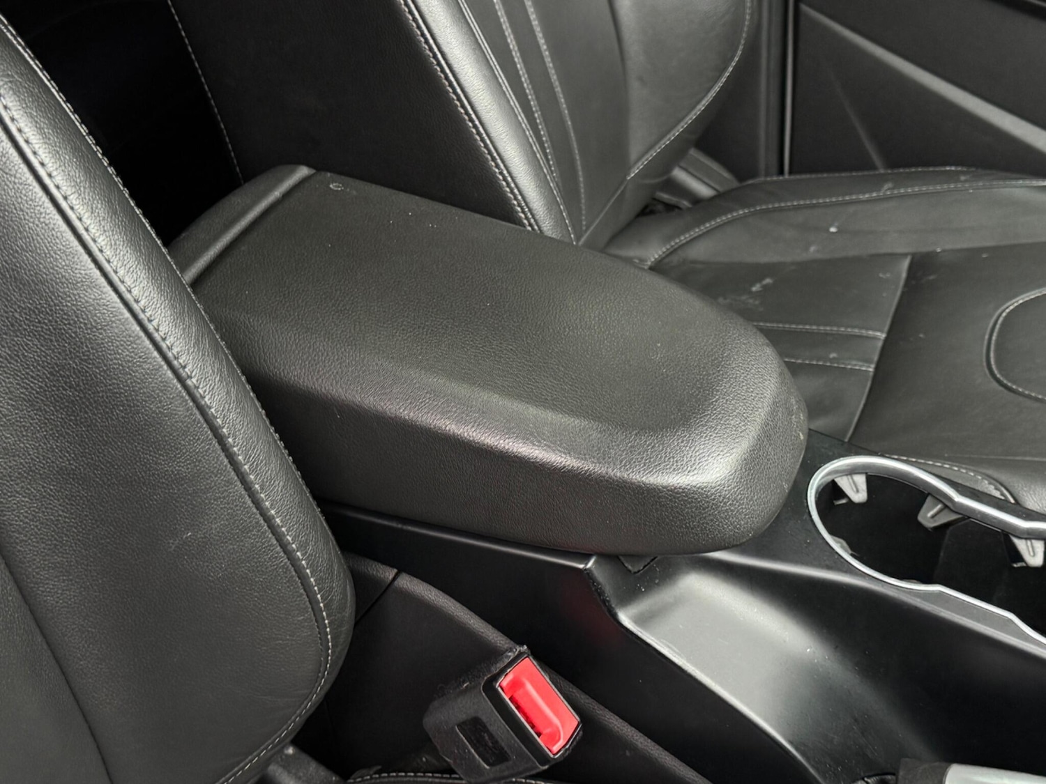 Used Ford Kuga 2014 for sale - 77982429: Photo 49