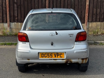 Used Toyota Yaris 2005 for sale - 75186956: Photo