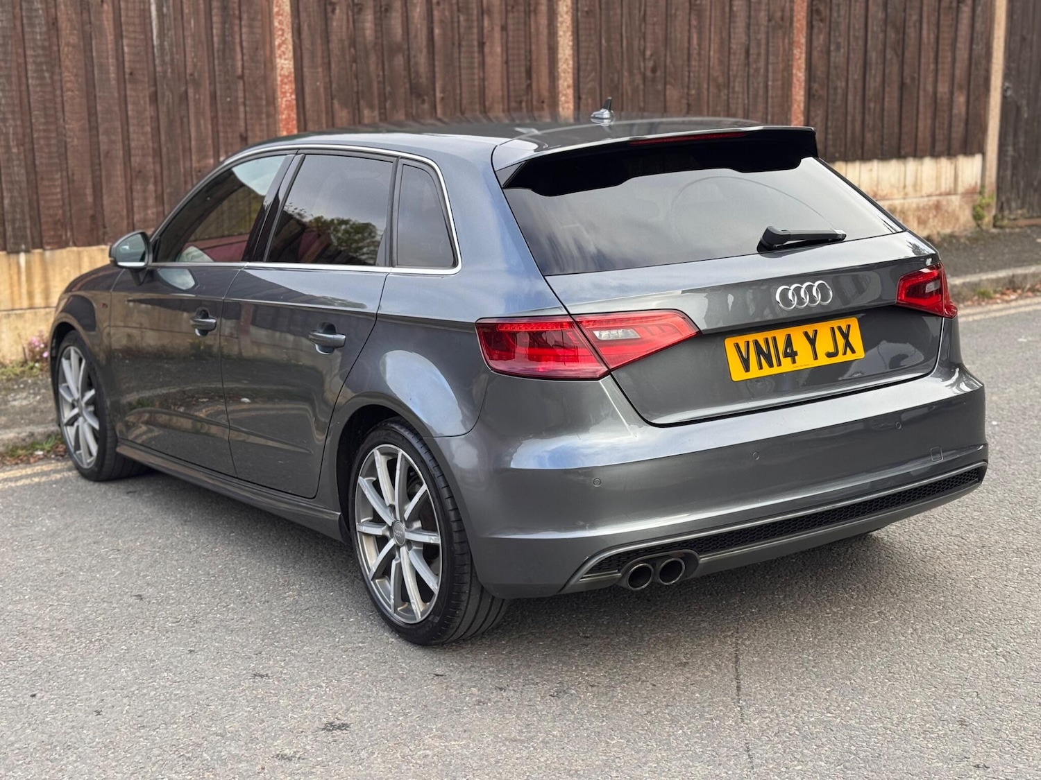 Used Audi A3 2014 for sale - 76270036: Photo 5