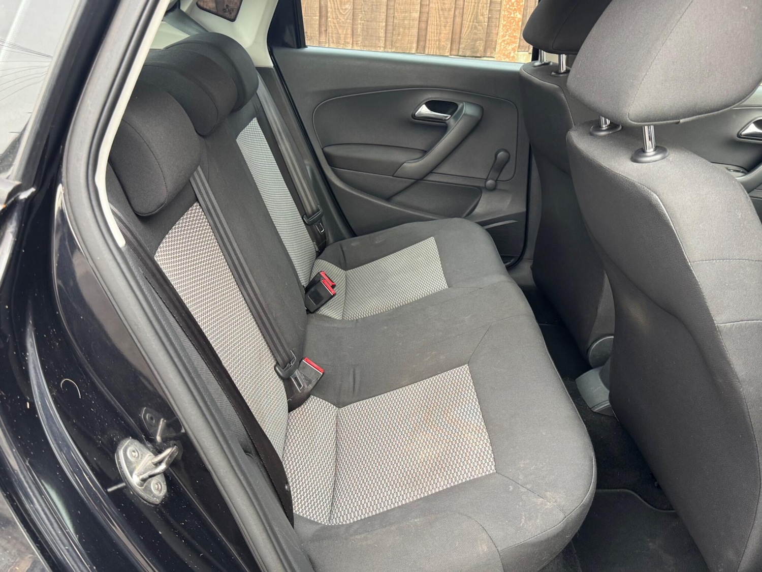 Used Volkswagen Polo 2010 for sale - 76743241: Photo 17