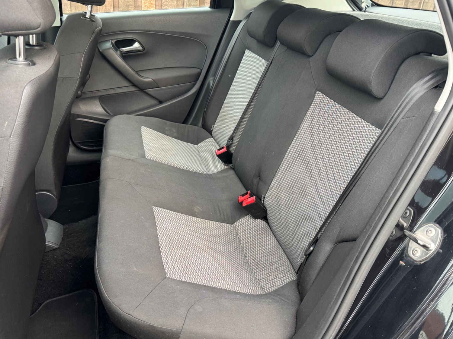 Used Volkswagen Polo 2010 for sale - 76743241: Photo 23