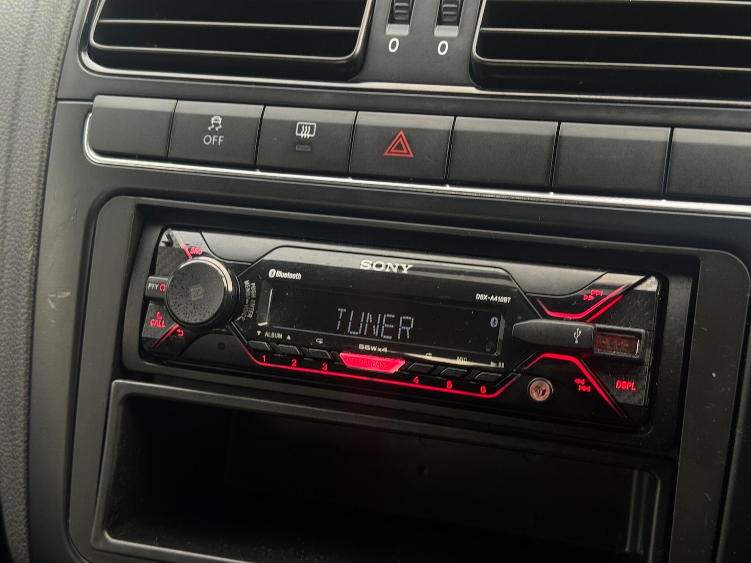 Used Volkswagen Polo 2010 for sale - 76743241: Photo 37