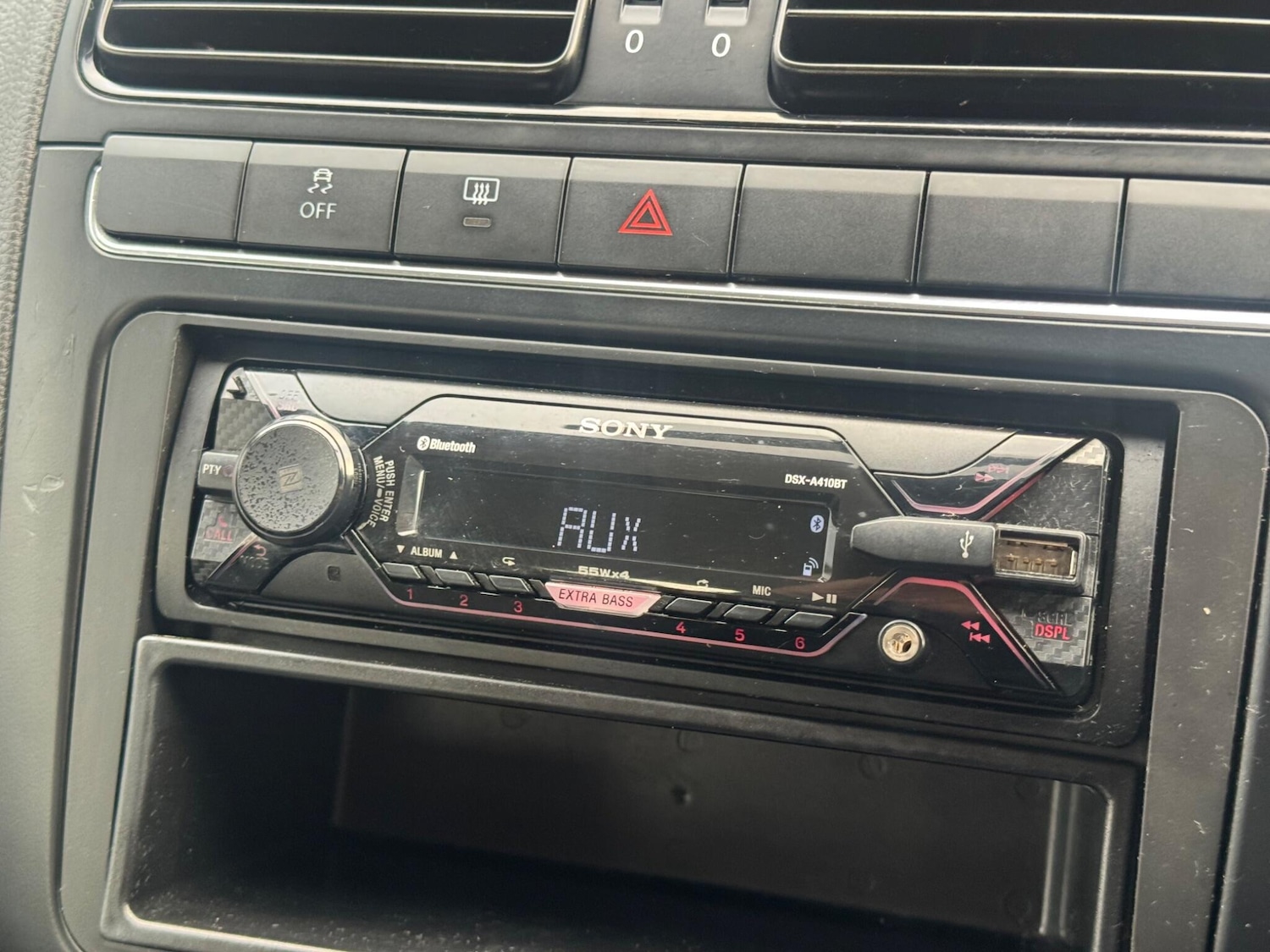 Used Volkswagen Polo 2010 for sale - 76743241: Photo 41