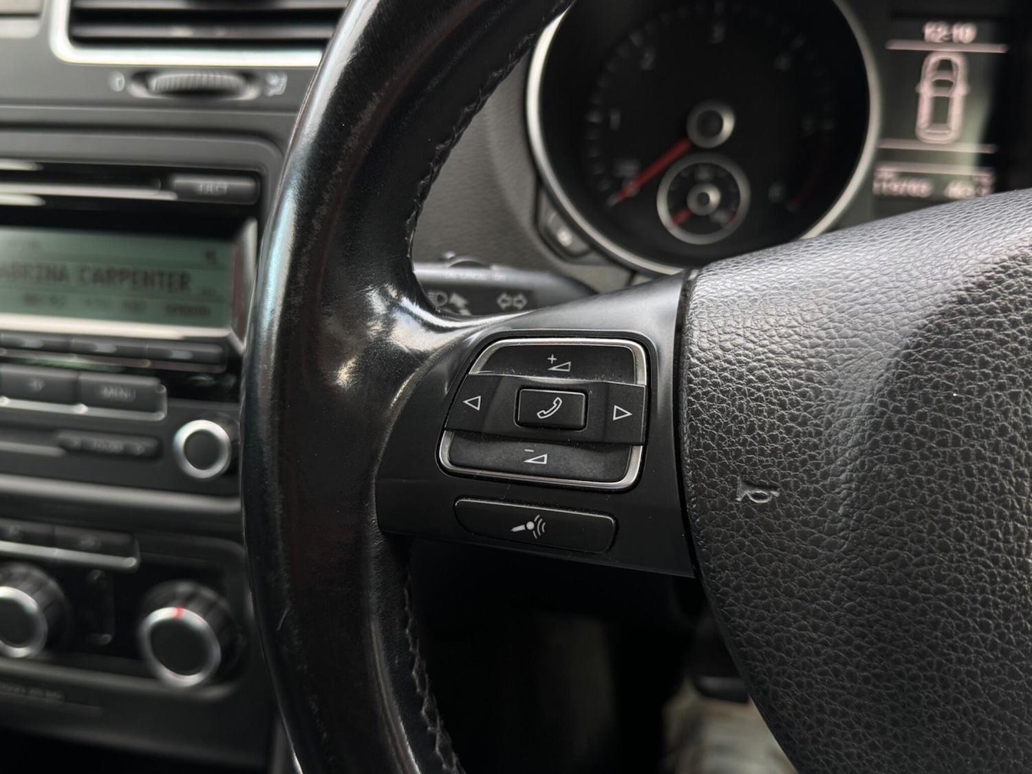 Used Volkswagen Golf 2010 for sale - 77015248: Photo 36