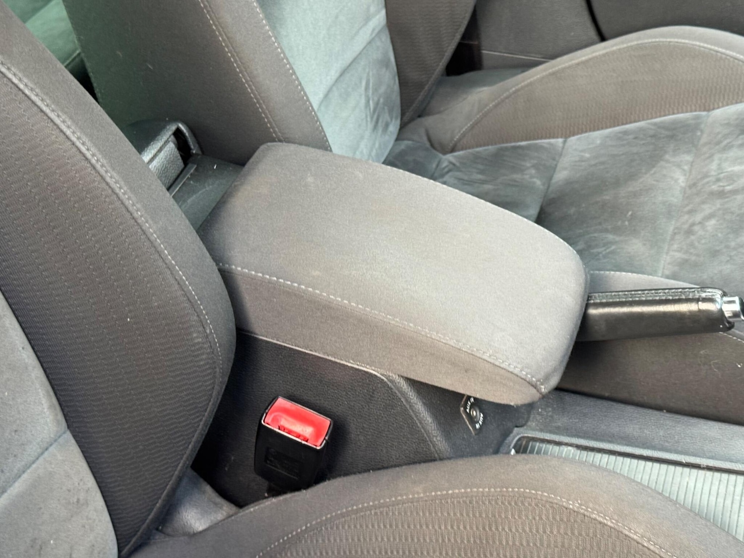 Used Volkswagen Golf 2010 for sale - 77015248: Photo 45