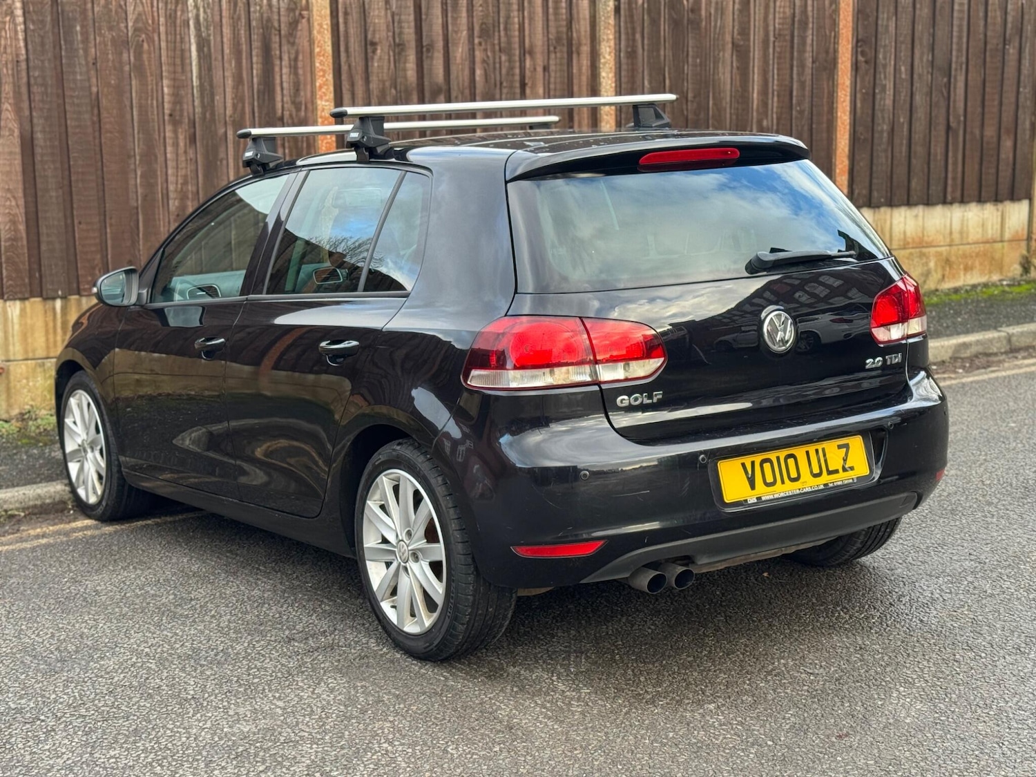 Used Volkswagen Golf 2010 for sale - 77015248: Photo 5