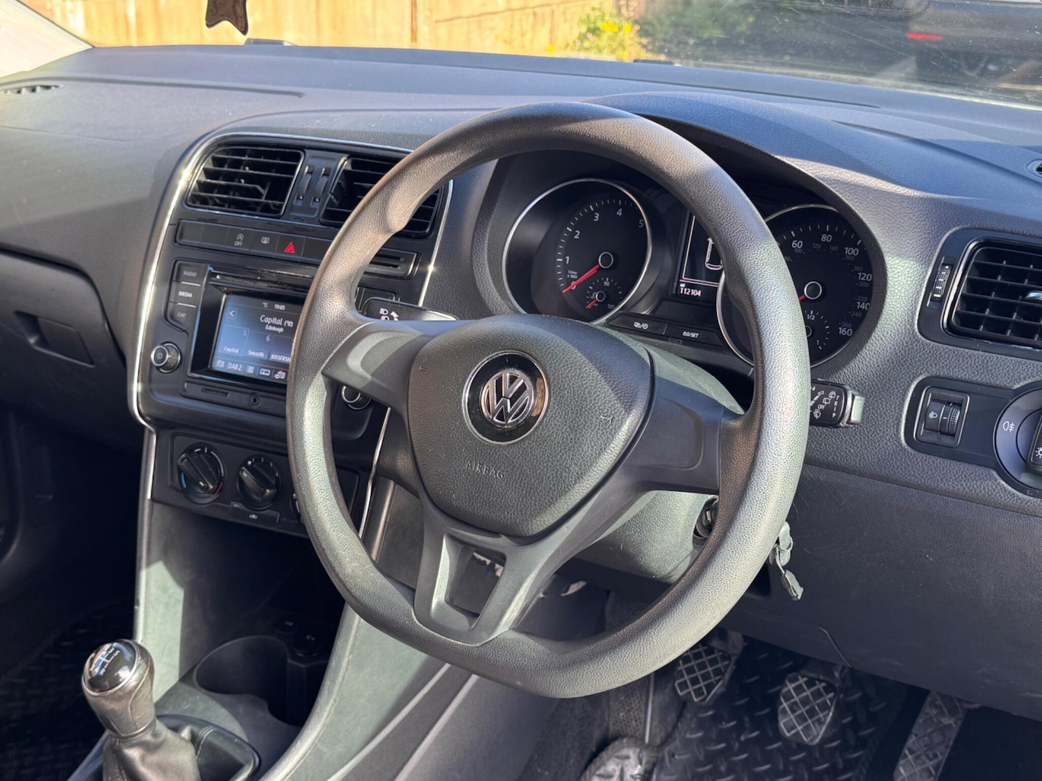 Used Volkswagen Polo 2014 for sale - 76388244: Photo 11