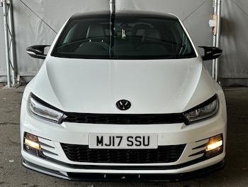 Used Volkswagen Scirocco 2017 for sale - 79256391: Photo