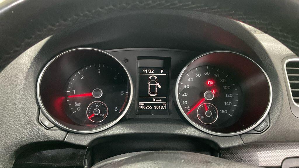 Used Volkswagen Golf 2011 for sale - 77344529: Photo 11