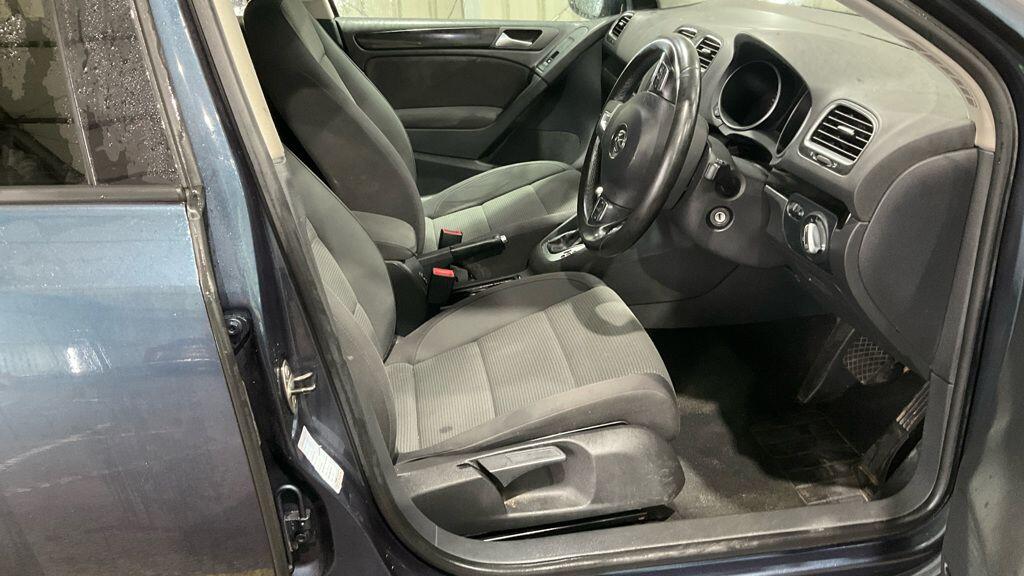 Used Volkswagen Golf 2011 for sale - 77344529: Photo 8