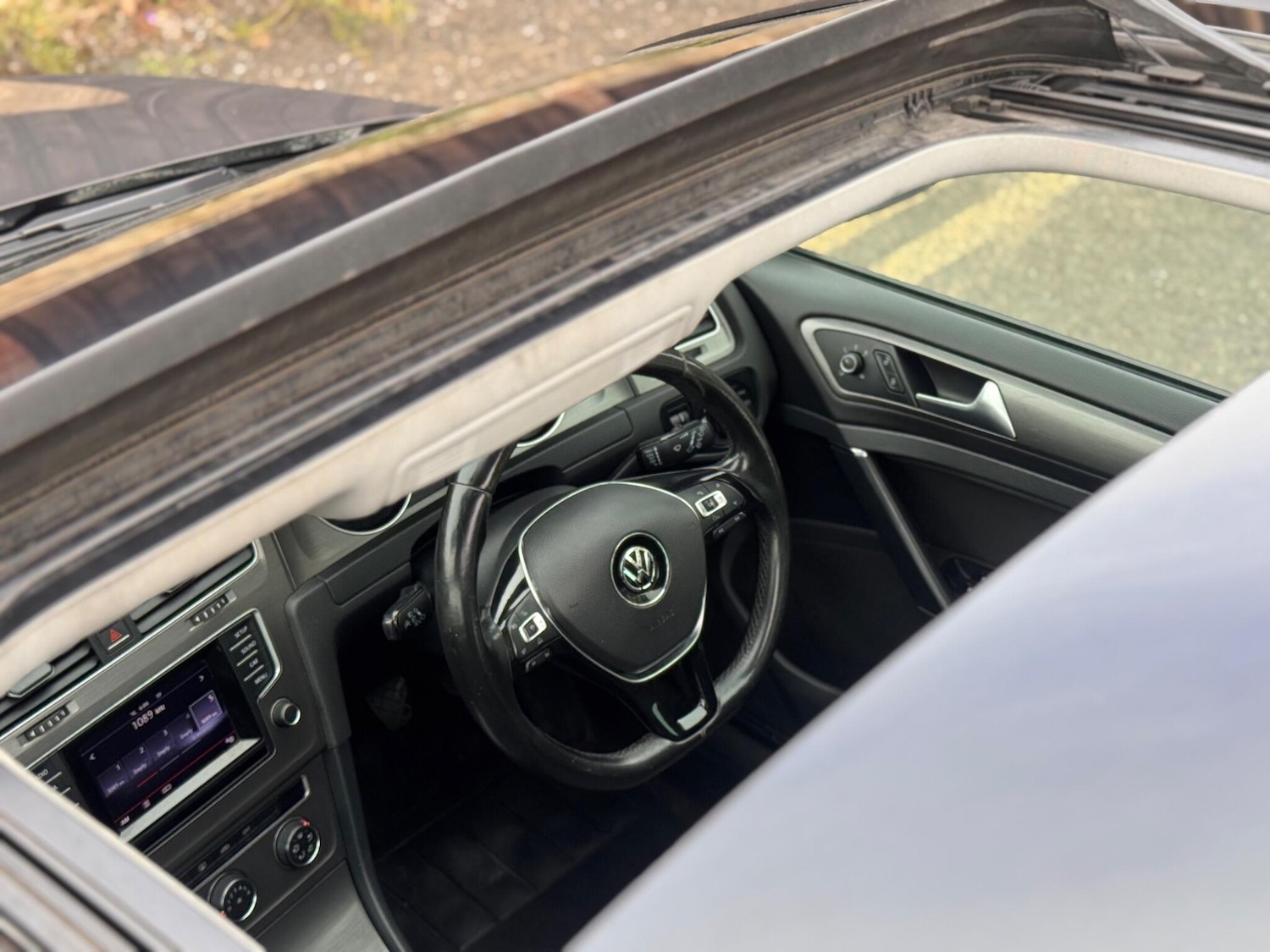 Used Volkswagen Golf for sale - 76549849: Photo 10