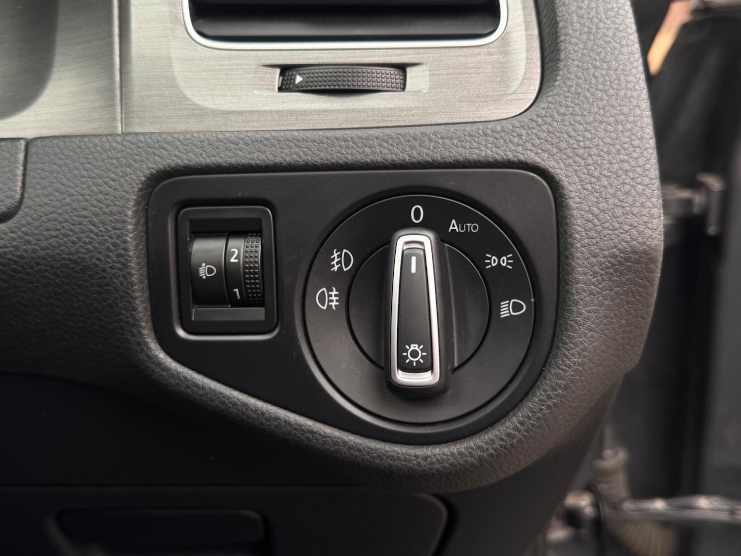 Used Volkswagen Golf for sale - 76549849: Photo 46