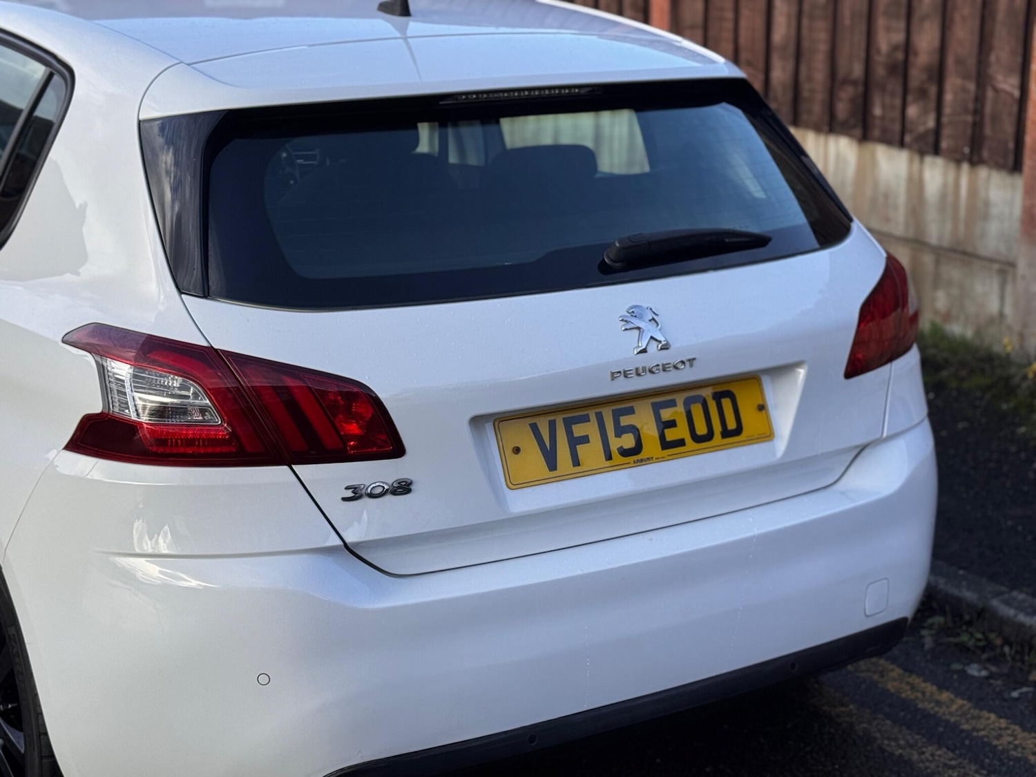 Used Peugeot 308 2015 for sale - 76360969: Photo 34