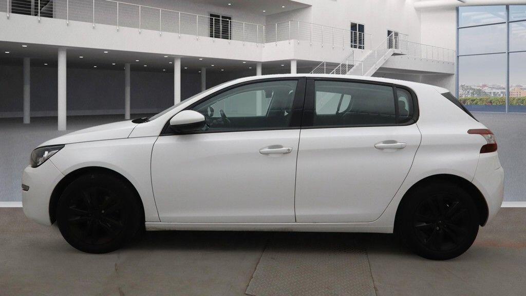 Used Peugeot 308 2015 for sale - 76360969: Photo 5