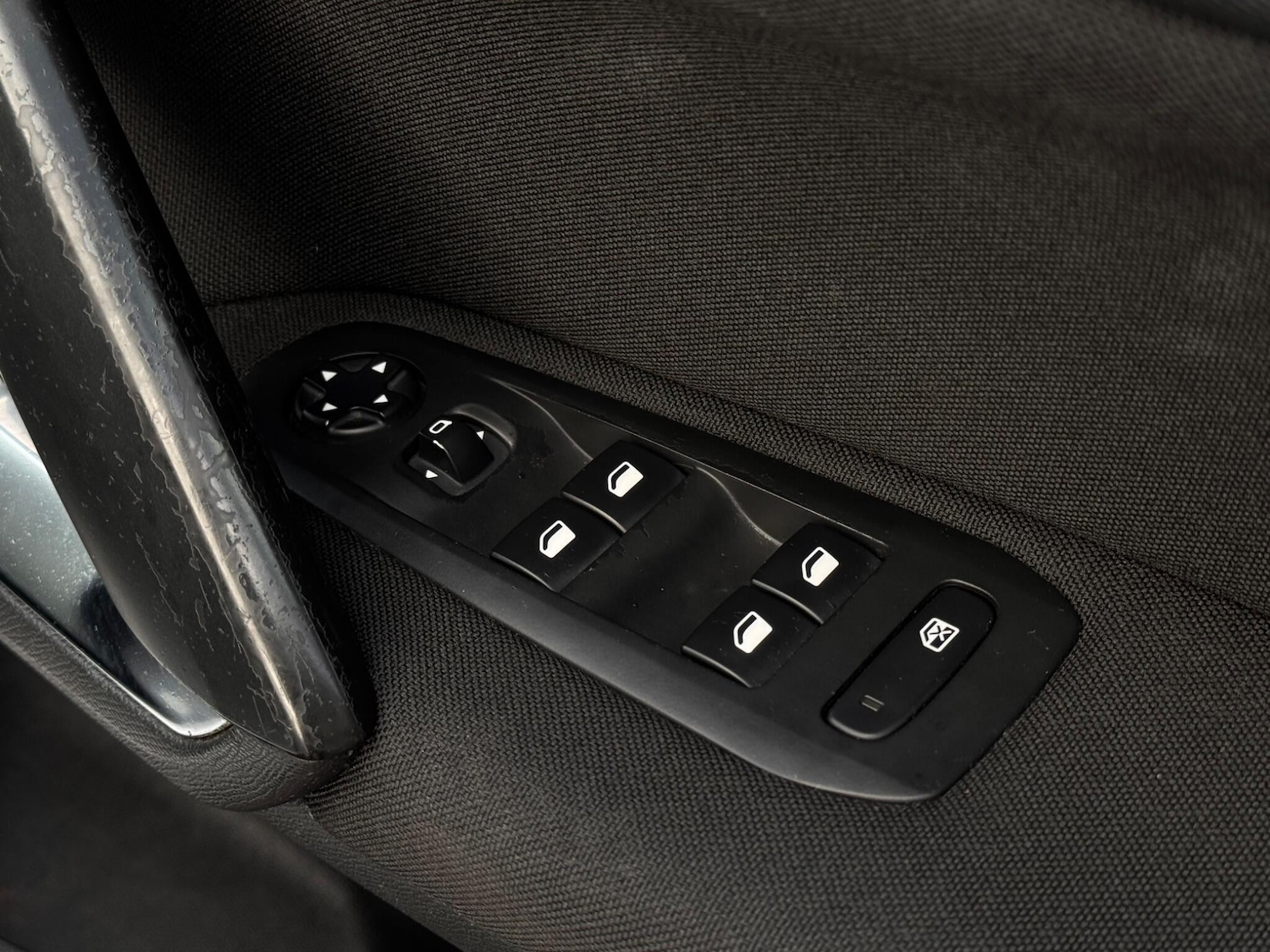 Used Peugeot 308 2015 for sale - 76360969: Photo 51