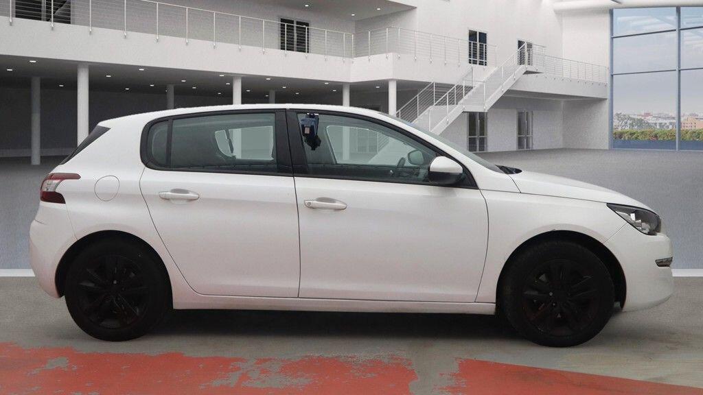 Used Peugeot 308 2015 for sale - 76360969: Photo 6