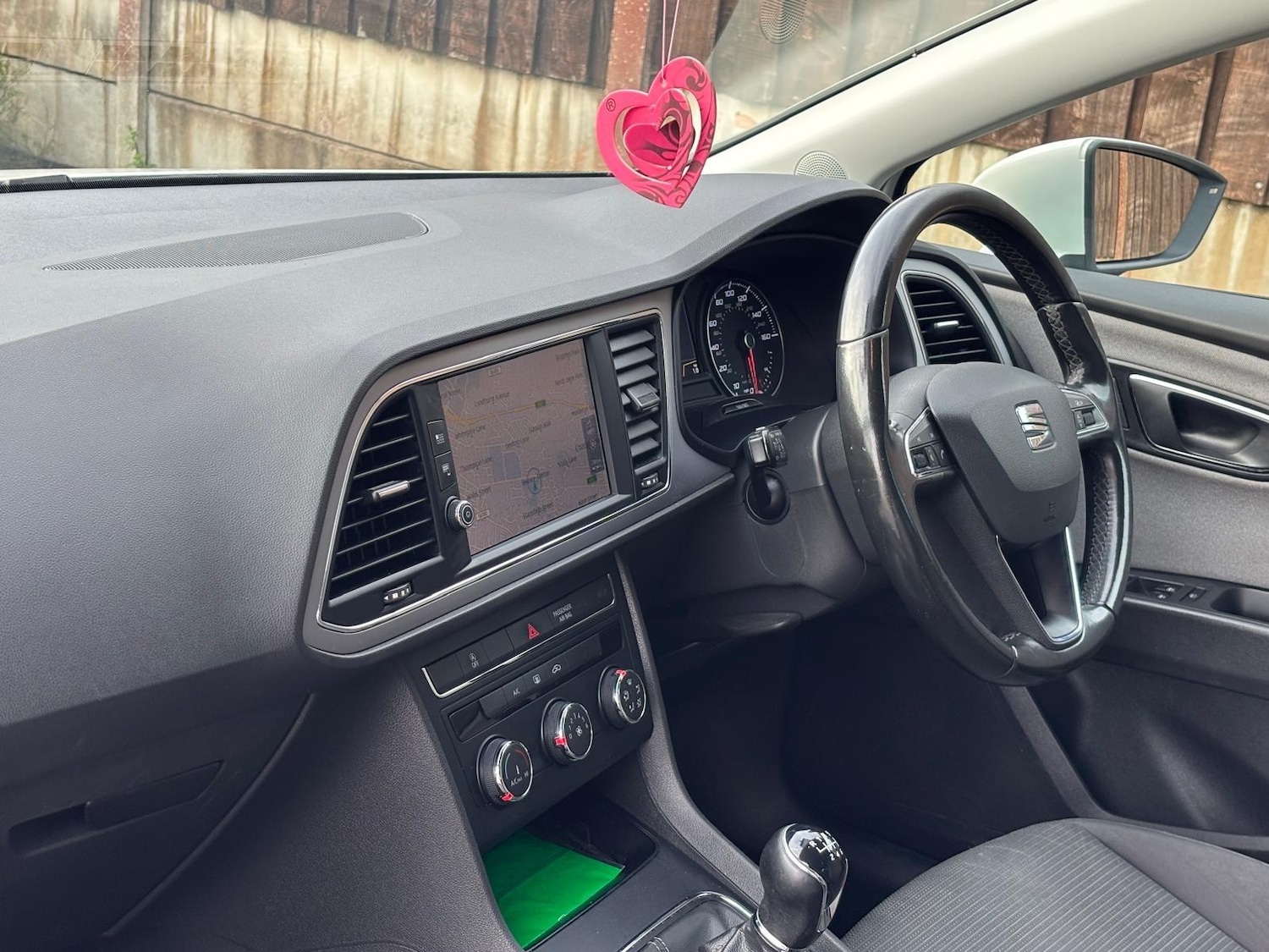 Used SEAT Leon 2017 for sale - 76988497: Photo 30