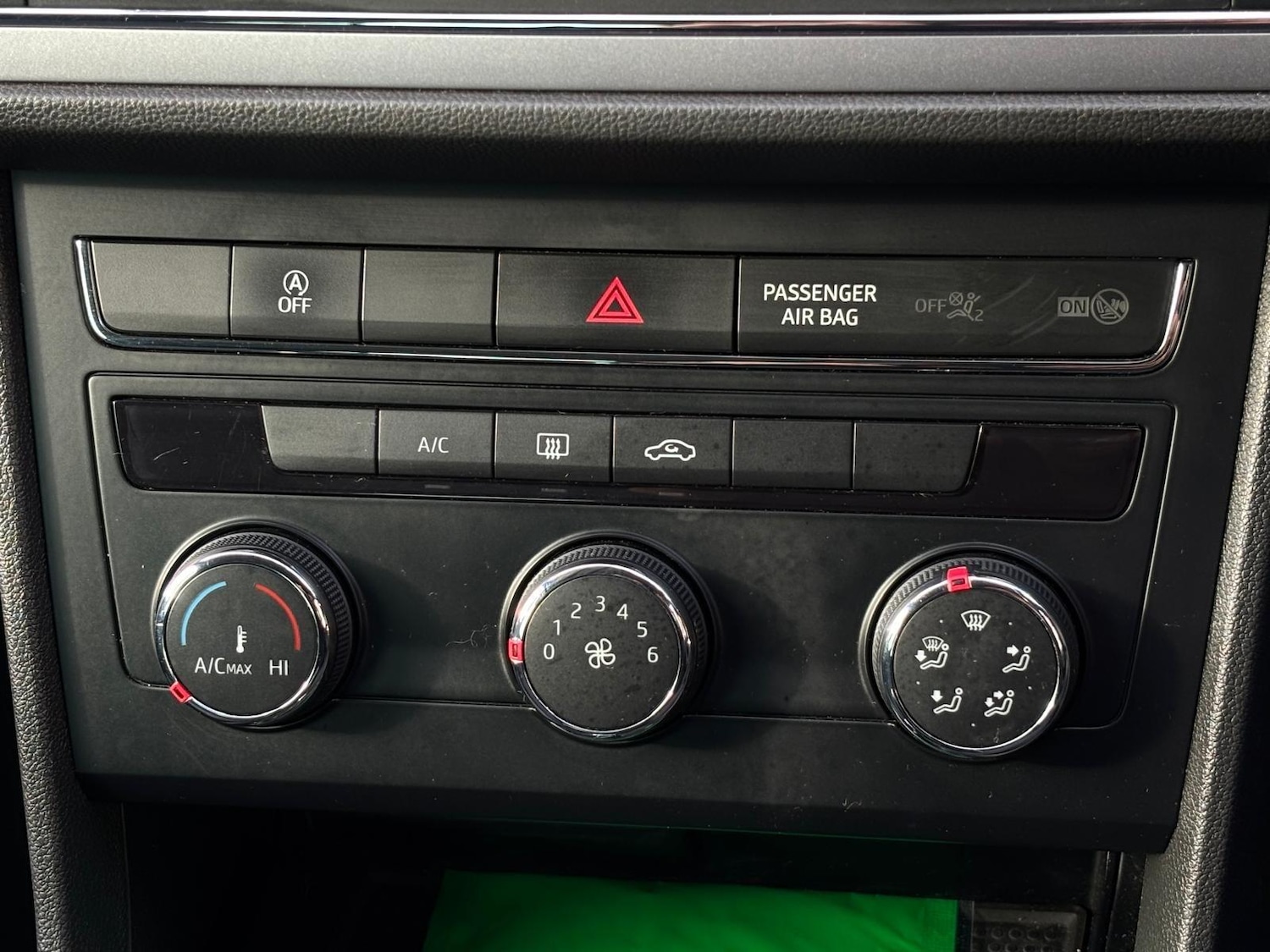 Used SEAT Leon 2017 for sale - 76988497: Photo 47