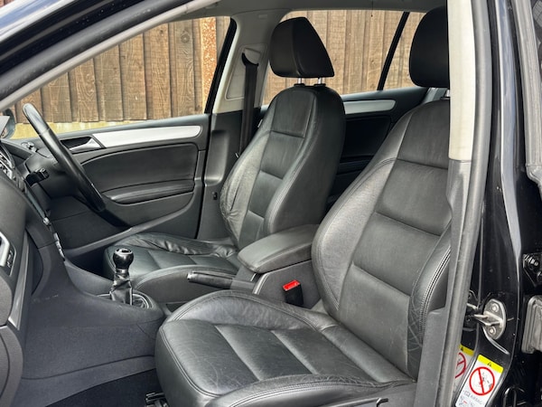 Used Volkswagen Golf 2012 for sale - 76001256: Photo 26