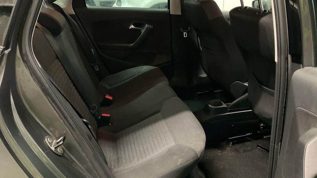Used Volkswagen Polo 2013 for sale - 76440817: Photo 9