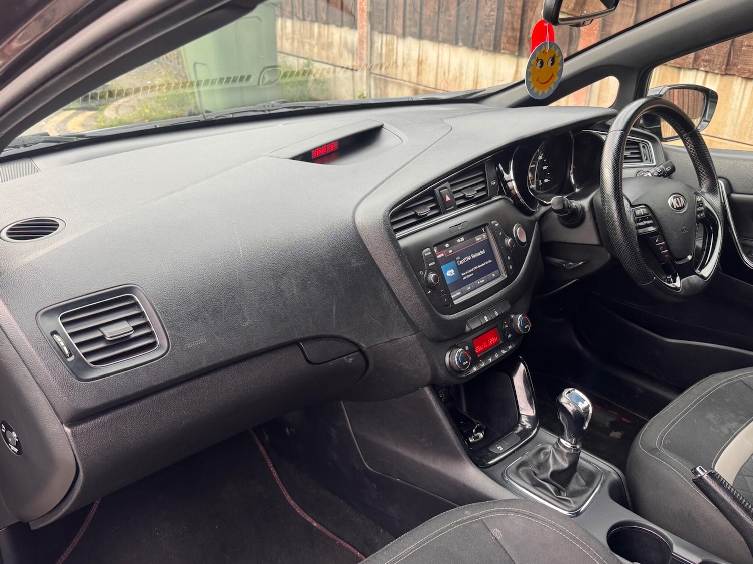 Used Kia Ceed 2018 for sale - 76992510: Photo 32