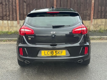 Used Kia Ceed 2018 for sale - 76992510: Photo