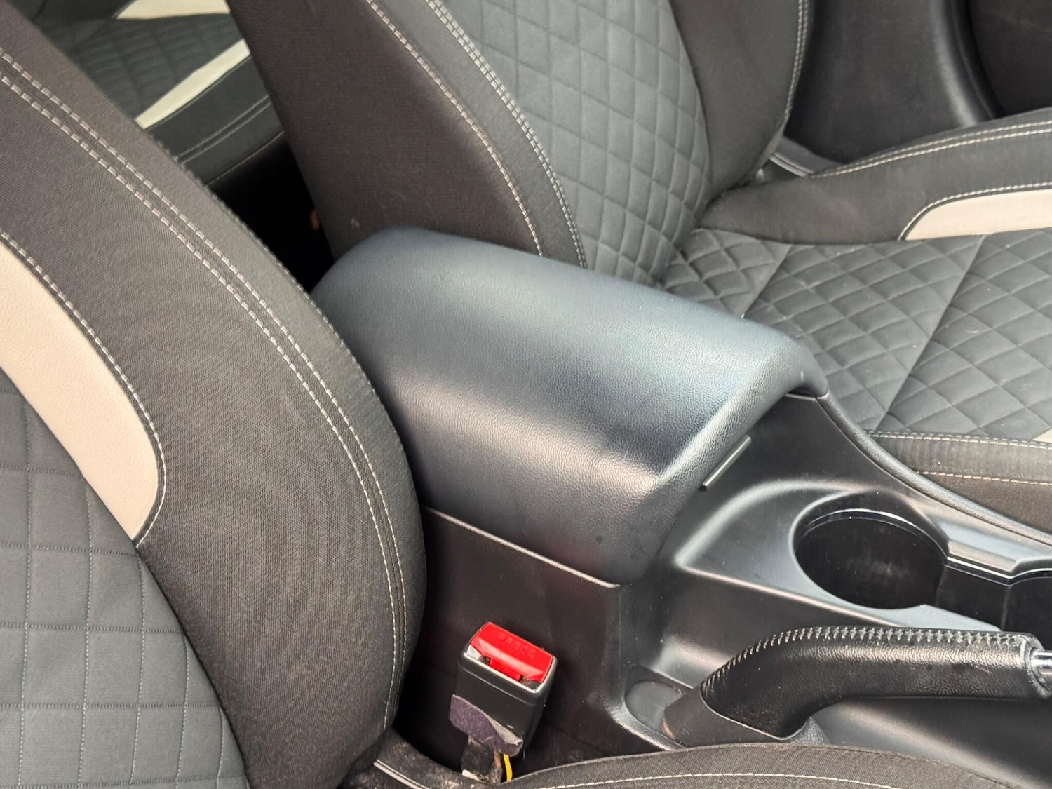 Used Kia Ceed 2018 for sale - 76992510: Photo 51