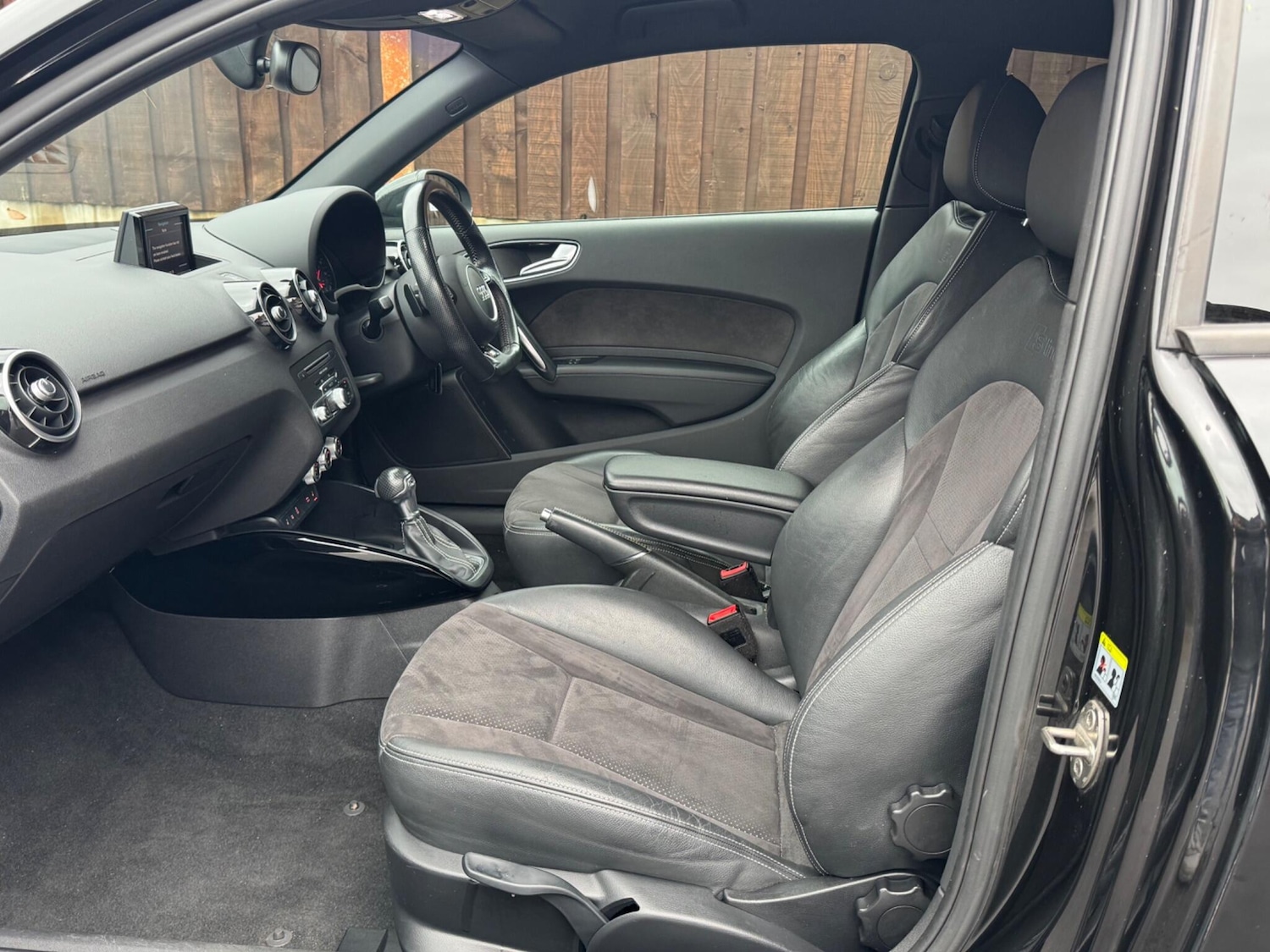 Used Audi A1 2016 for sale - 76995517: Photo 27