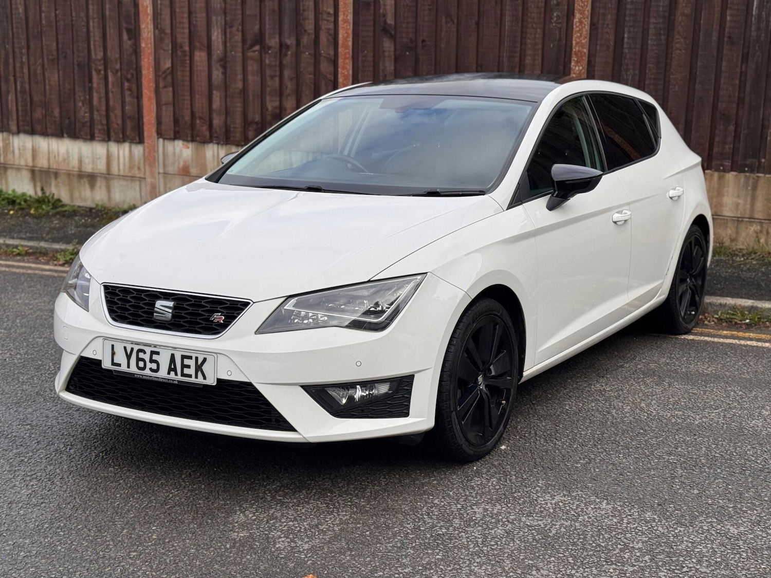 Used SEAT Leon 2015 for sale - 76213878: Photo 2