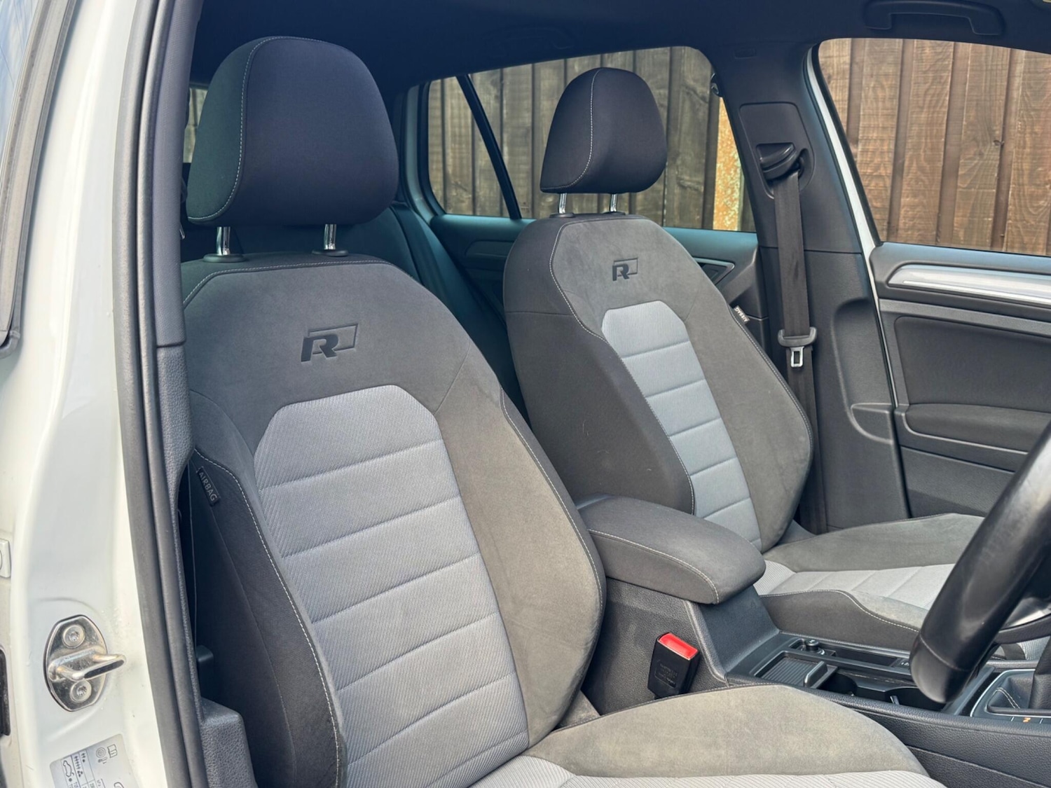 Used Volkswagen Golf for sale - 76849934: Photo 16