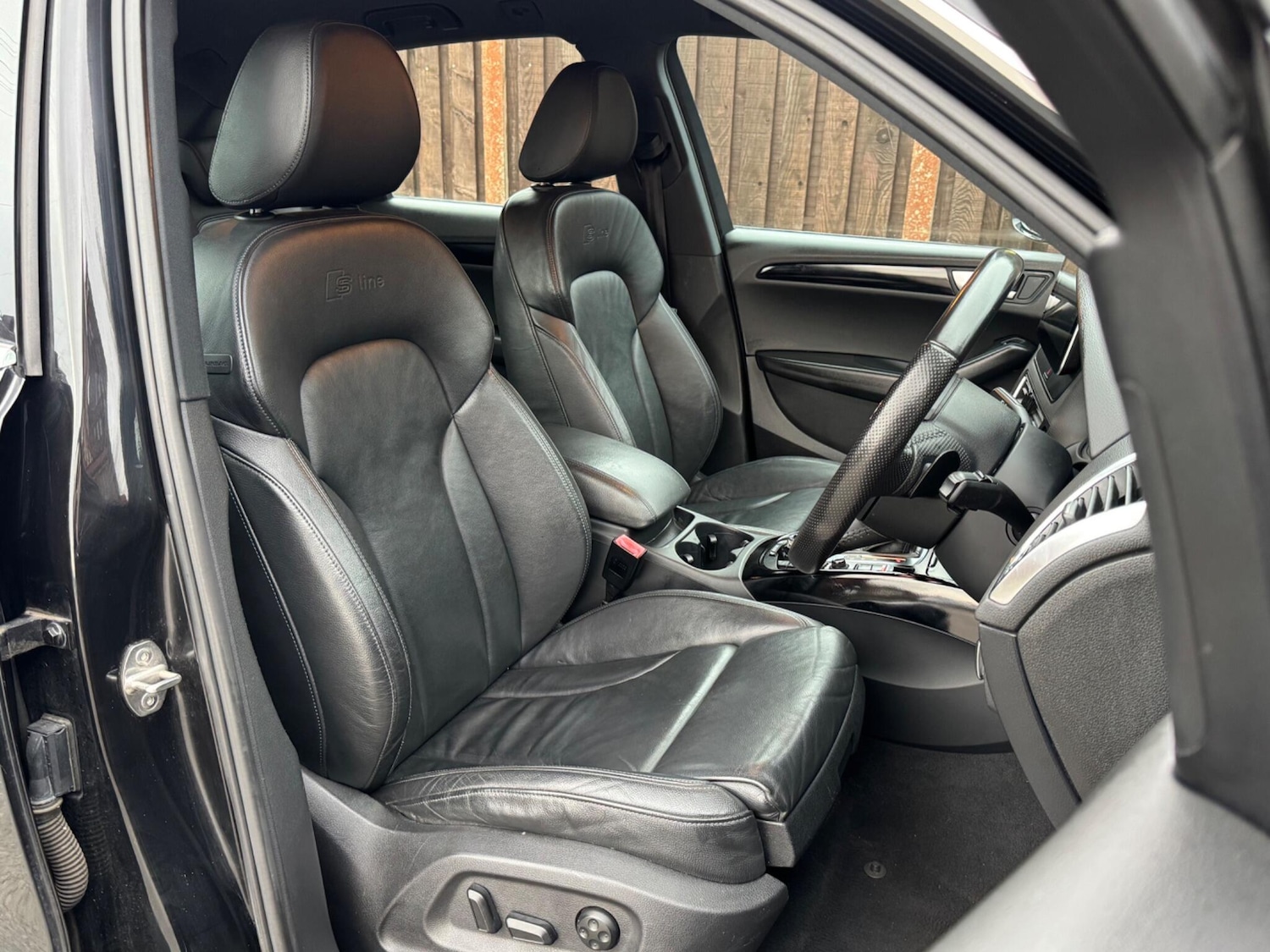 Used Audi Q5 2011 for sale - 76512805: Photo 11