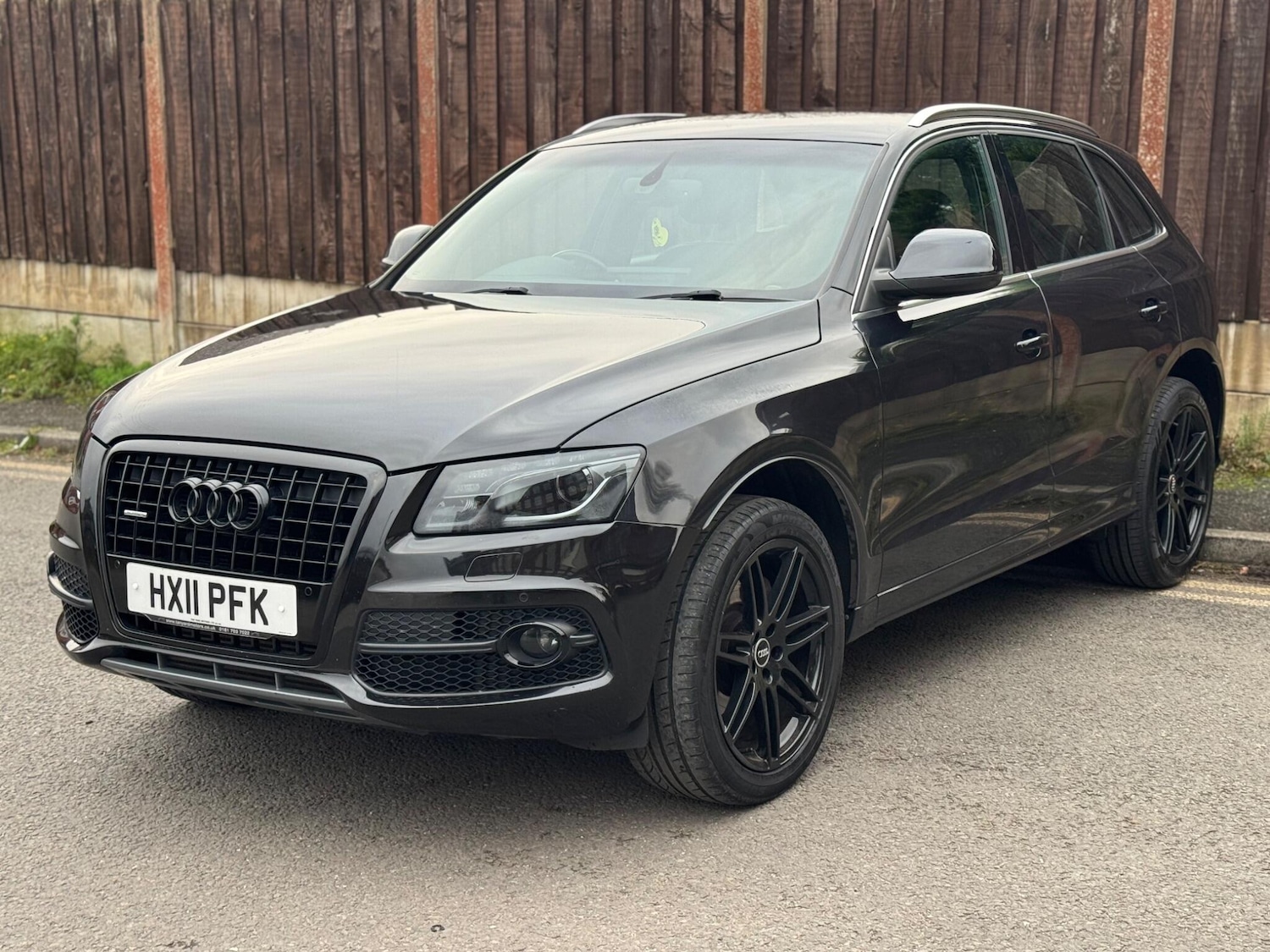 Used Audi Q5 2011 for sale - 76512805: Photo 2