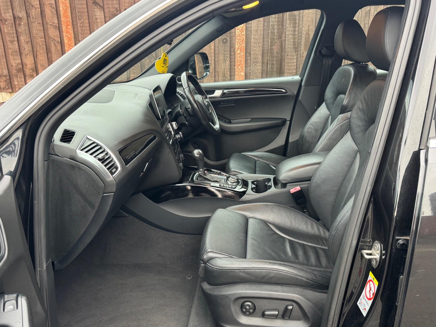 Used Audi Q5 2011 for sale - 76512805: Photo 22