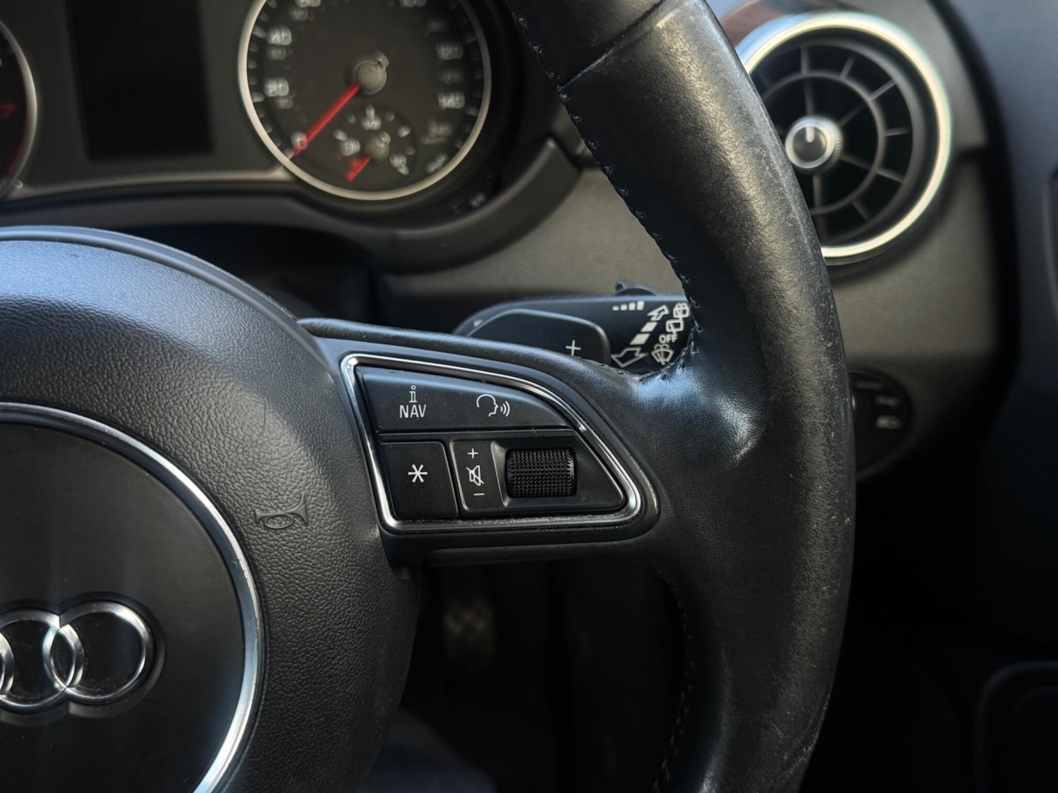 Used Audi A1 2012 for sale - 76898587: Photo 38