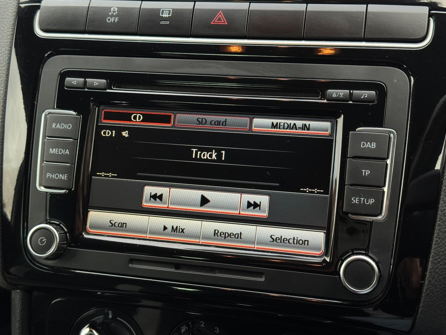 Used Volkswagen Polo for sale - 77016764: Photo 36