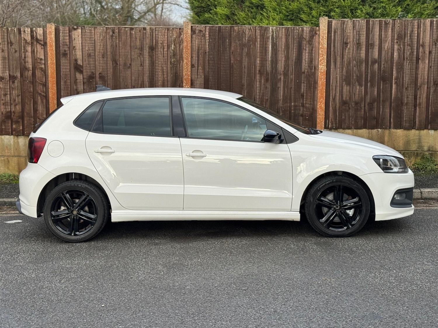 Used Volkswagen Polo for sale - 77016764: Photo 8