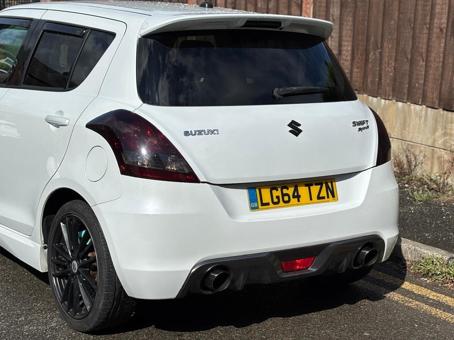 Used Suzuki Swift 2014 for sale - 76307264: Photo 33