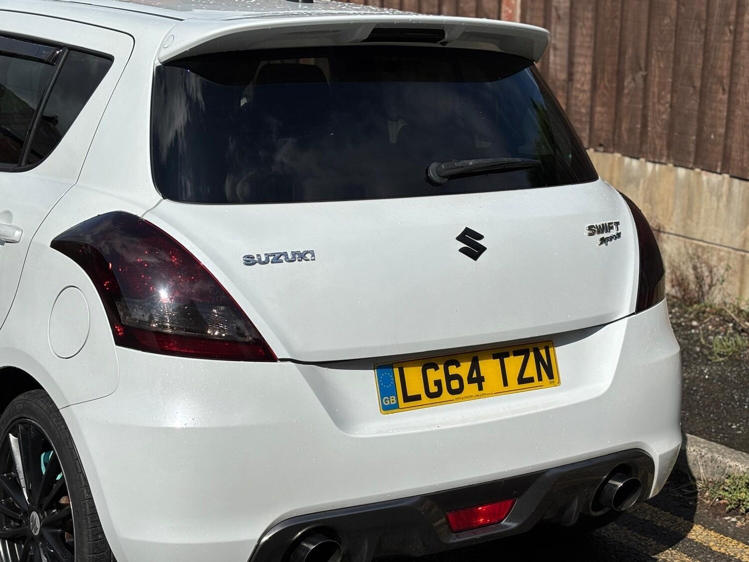 Used Suzuki Swift 2014 for sale - 76307264: Photo 34