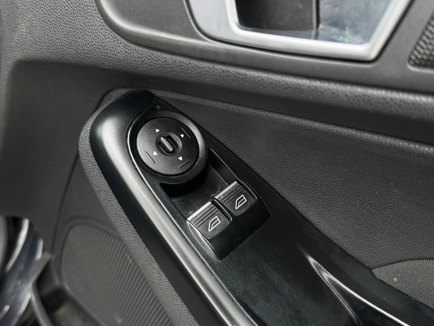 Used Ford Fiesta for sale - 77824609: Photo 51