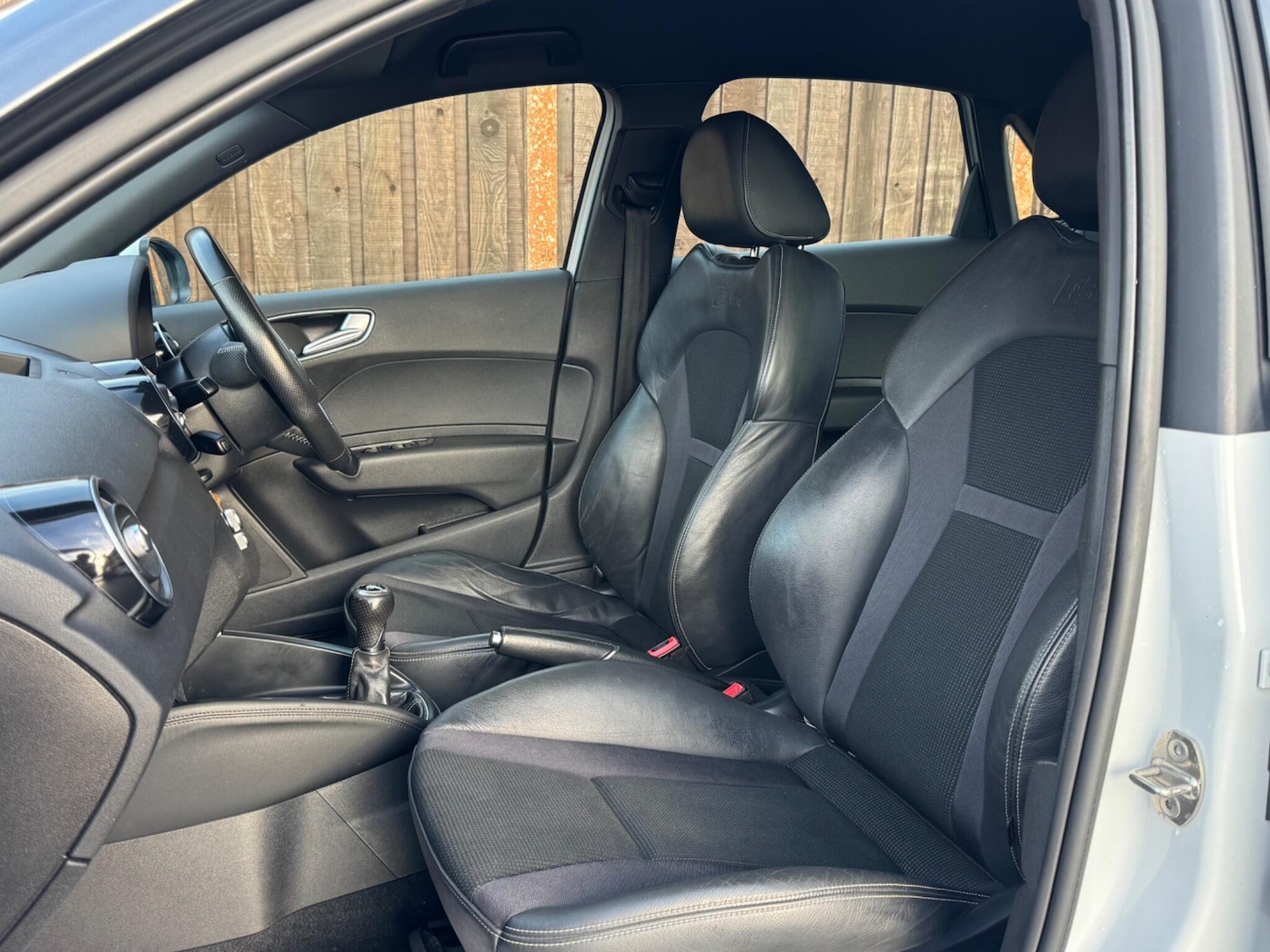 Used Audi A1 2014 for sale - 76690044: Photo 28