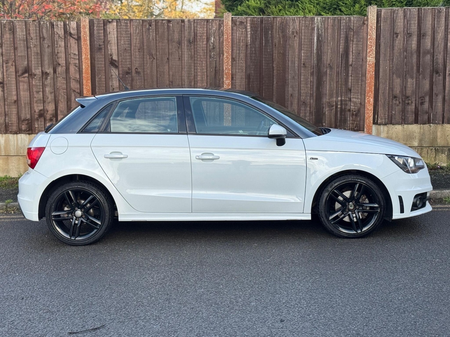 Used Audi A1 2014 for sale - 76690044: Photo 8