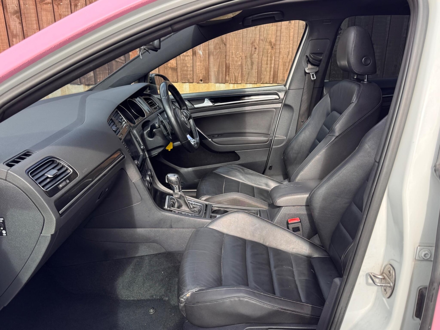 Used Volkswagen Golf 2014 for sale - 75949509: Photo 26