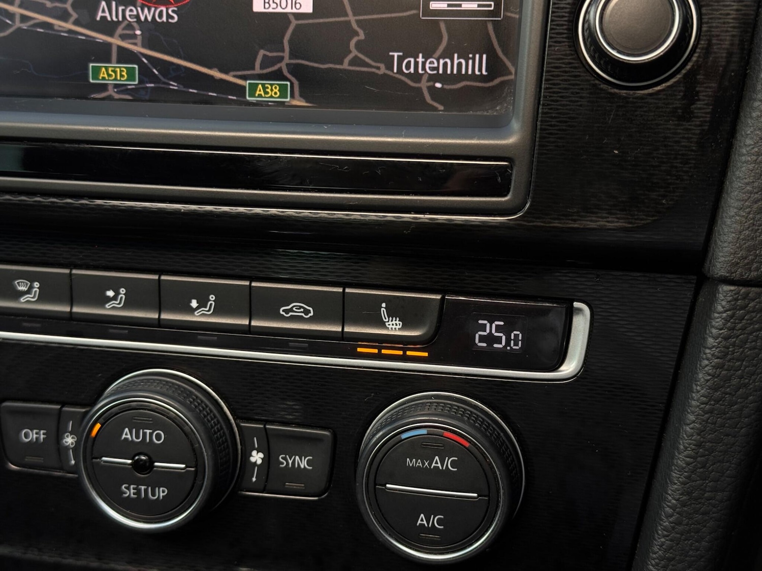 Used Volkswagen Golf 2014 for sale - 75949509: Photo 50