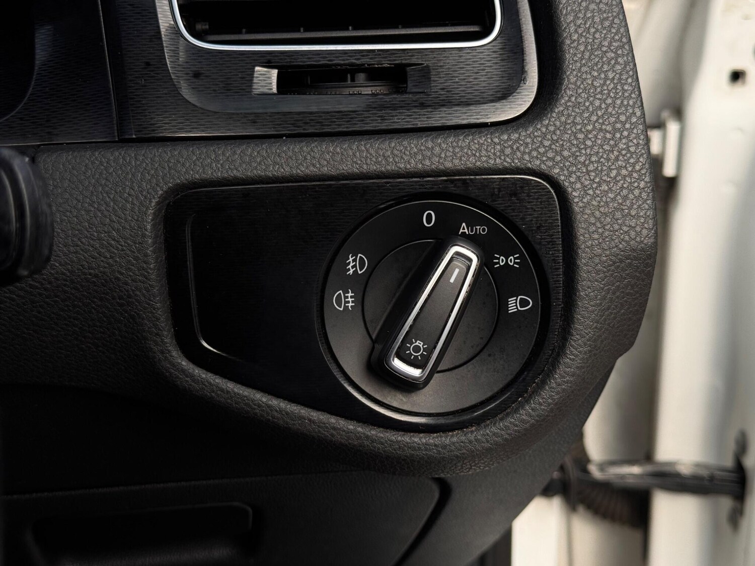 Used Volkswagen Golf 2014 for sale - 75949509: Photo 54