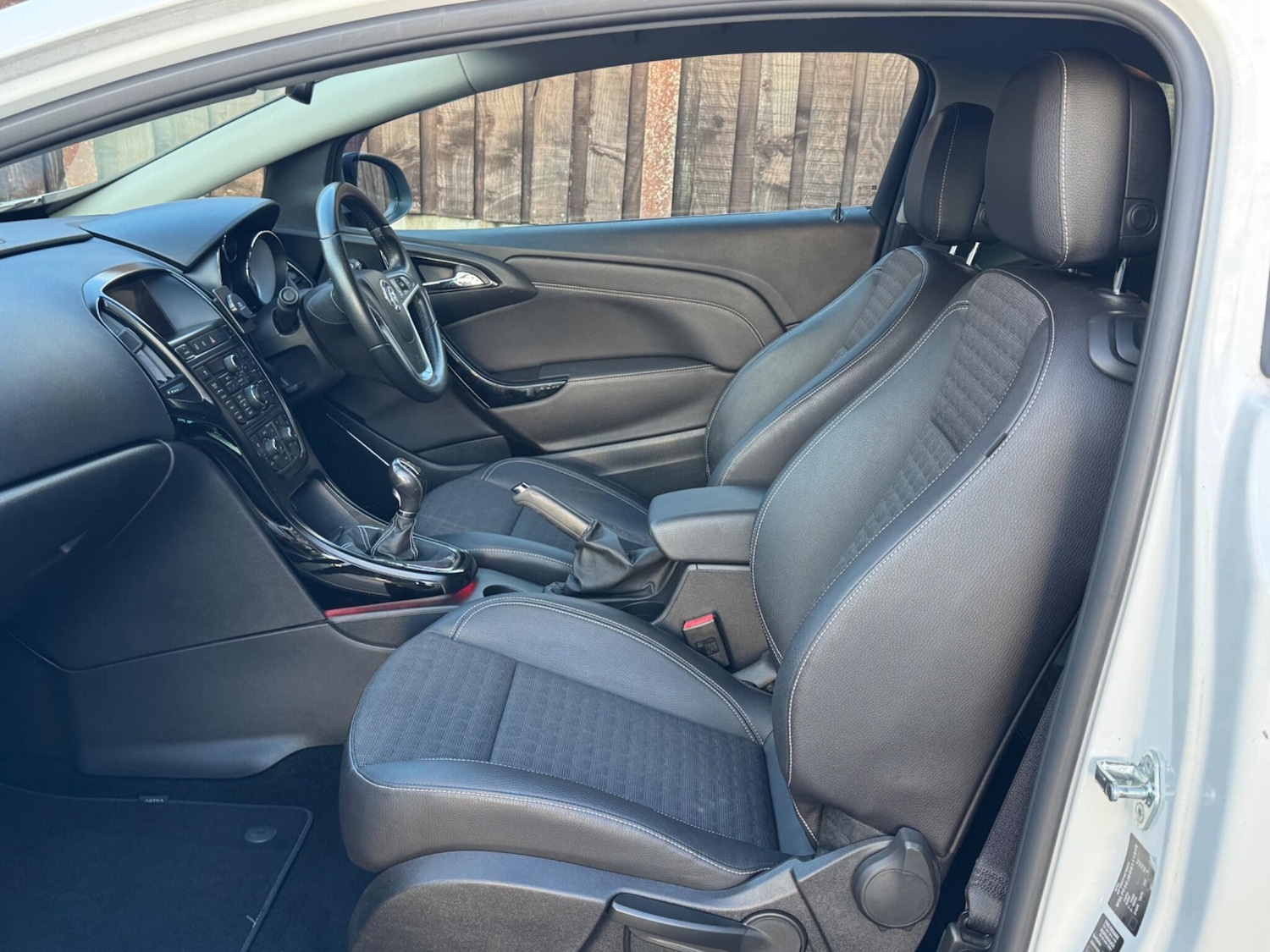 Used Vauxhall Astra GTC for sale - 77050037: Photo 26