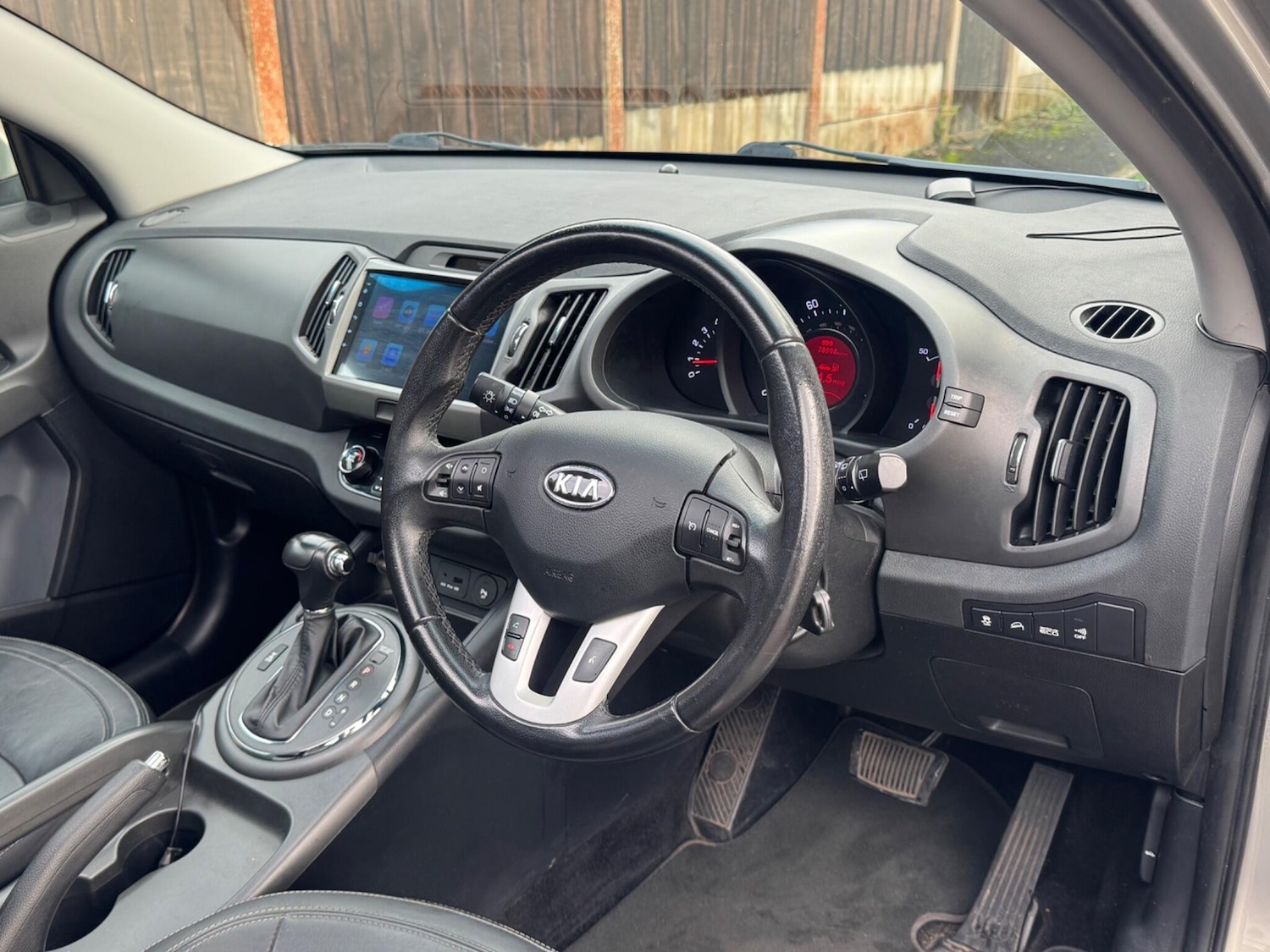 Used Kia Sportage 2011 for sale - 76537863: Photo 11