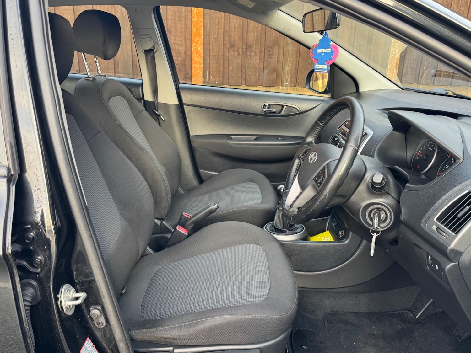 Used Hyundai i20 2013 for sale - 76965185: Photo 13