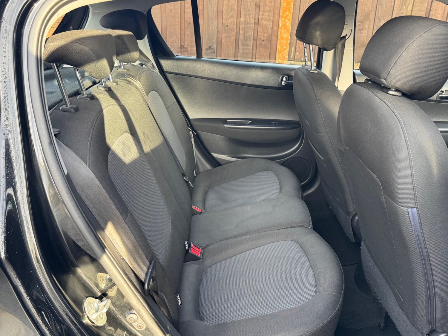 Used Hyundai i20 2013 for sale - 76965185: Photo 17